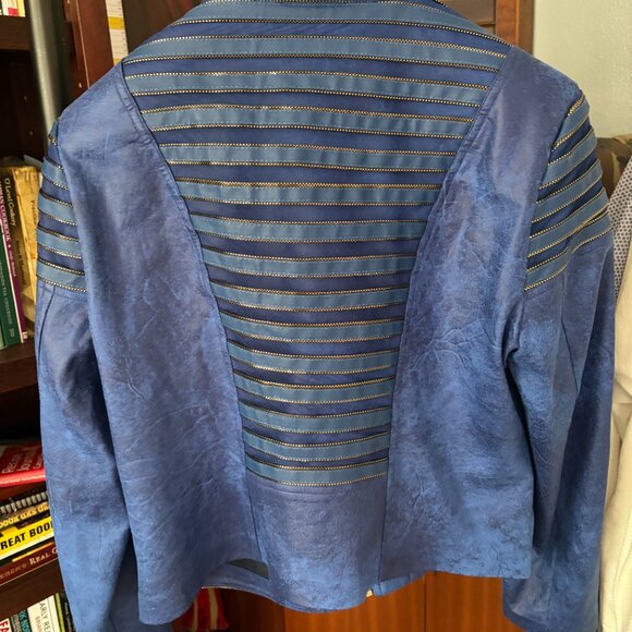 Frank Lyman Jacket - Picture 2 of 3